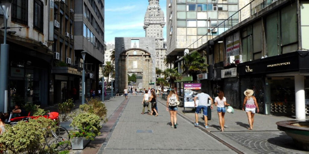 Sarandi Pedestrian in Montevideo